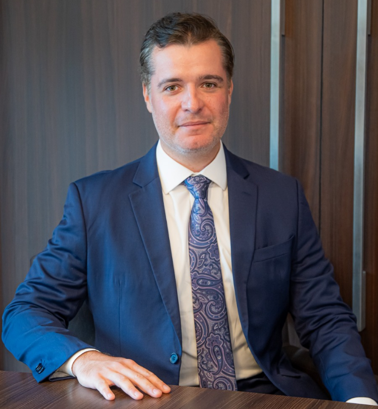 {61CF76F9-83D5-400A-851D-2ECD65222FBD}